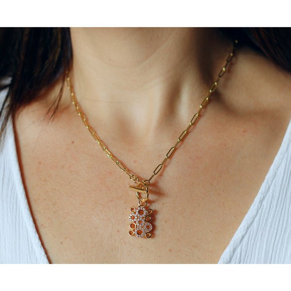 Diferencia entre Colgante y Collar | Nicola Joyeria