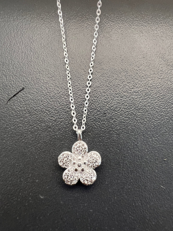 Collar Plata Flor Grande