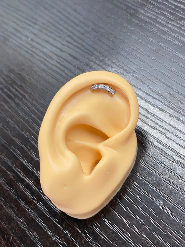 Arete Quirúrgico 💙 Curvo Plateado