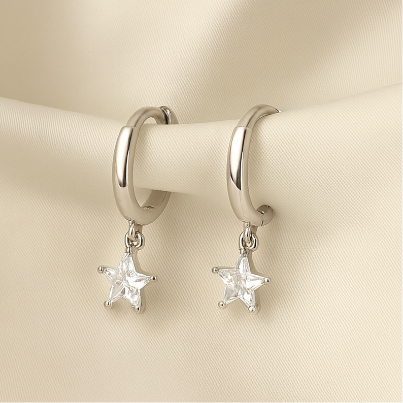 Huggies Plata 💎 Estrella Circonita ⭐️