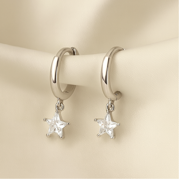 Huggies Plata 💎 Estrella Circonita ⭐️