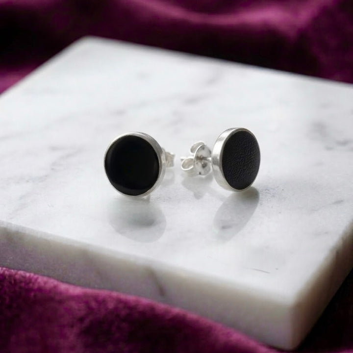 Aretes Ónix Plata 9MM