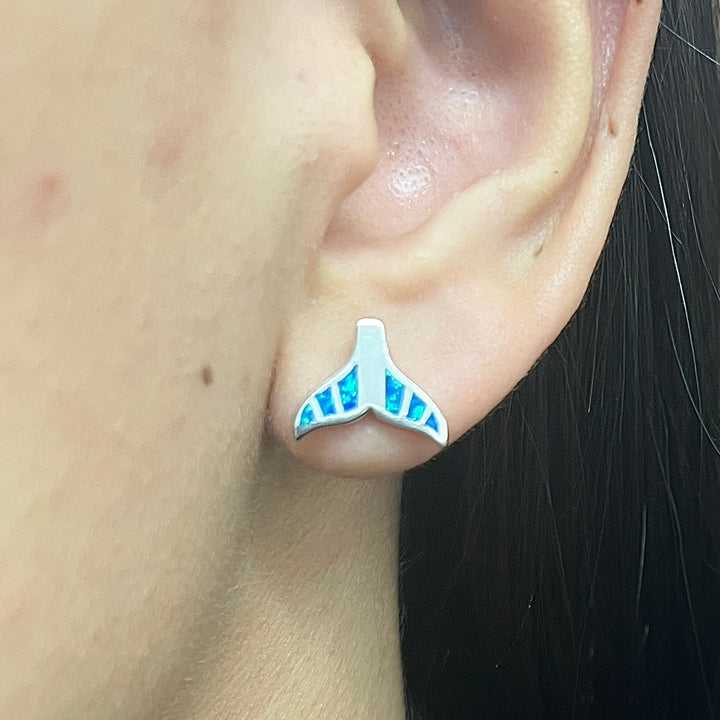 Compra online unos hermosos de aretes en forma de sirena con ópalo 💙 en Costa Rica 🇨🇷