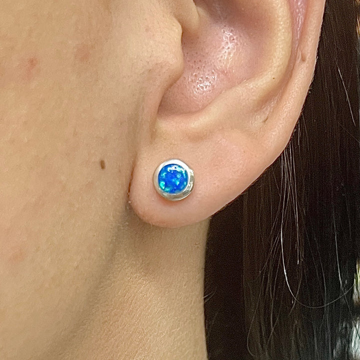  ▷ Aretes Ópalo Redondos 8MM 🔵| Plata 925 | Nicola Joyería 🇨🇷
