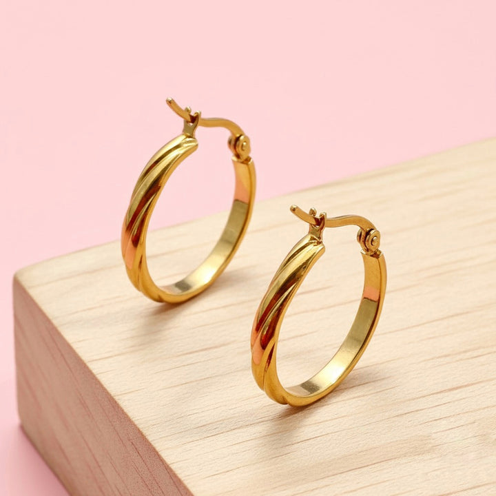 Argollas Olas 20MM Dorada Acero