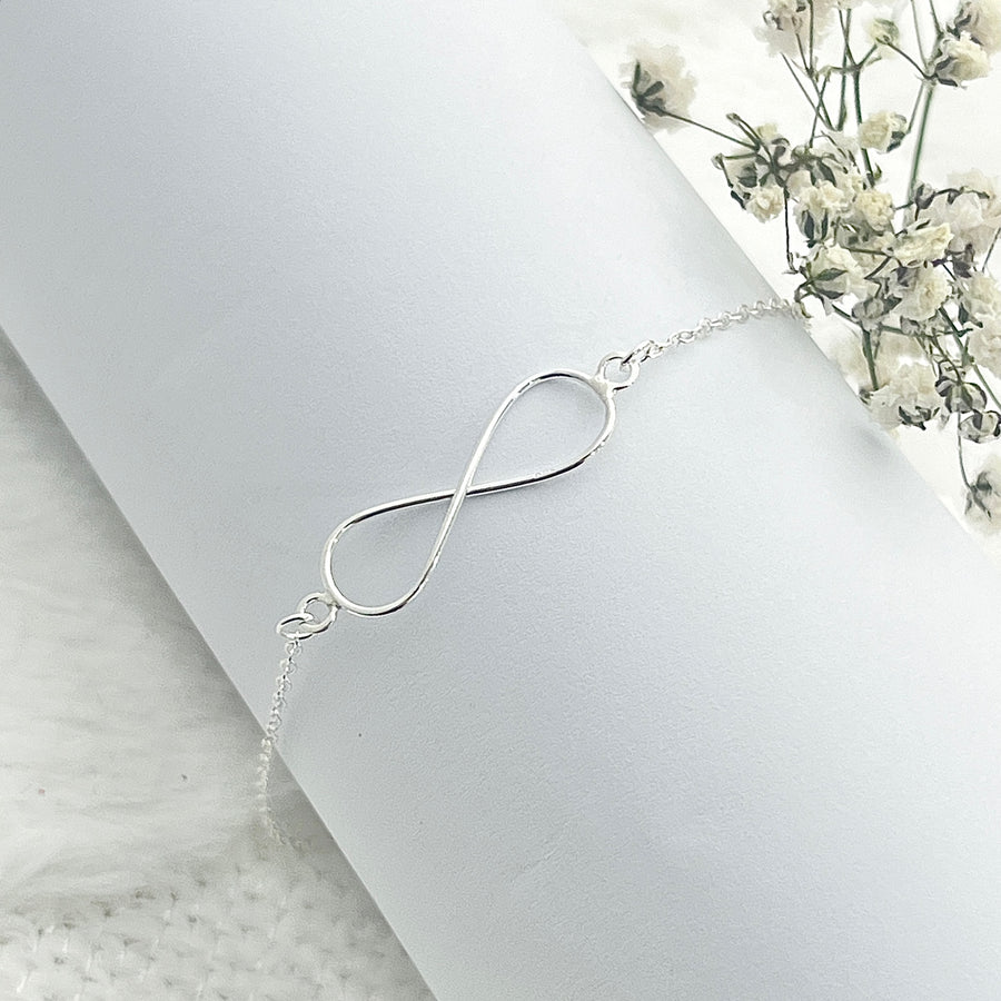 Compra en línea una pulsera con el dije de infinito 💯 PLATA 925 💎 en Costa Rica 🇨🇷