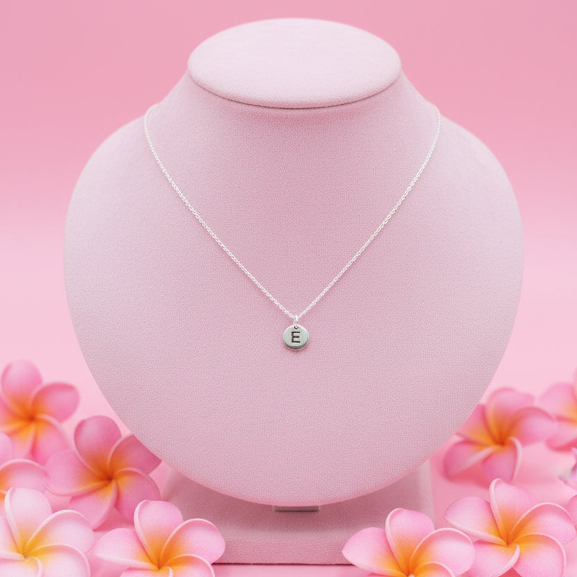 Collar de Plata Letra E 
