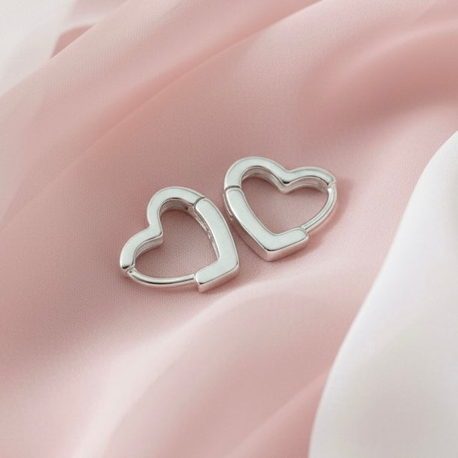 Huggies de Plata Corazón Pequeño