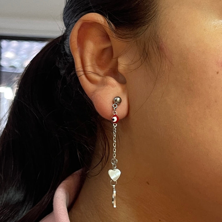 Aretes de Acero Largo ojo Turco Rojo corazón ♥️