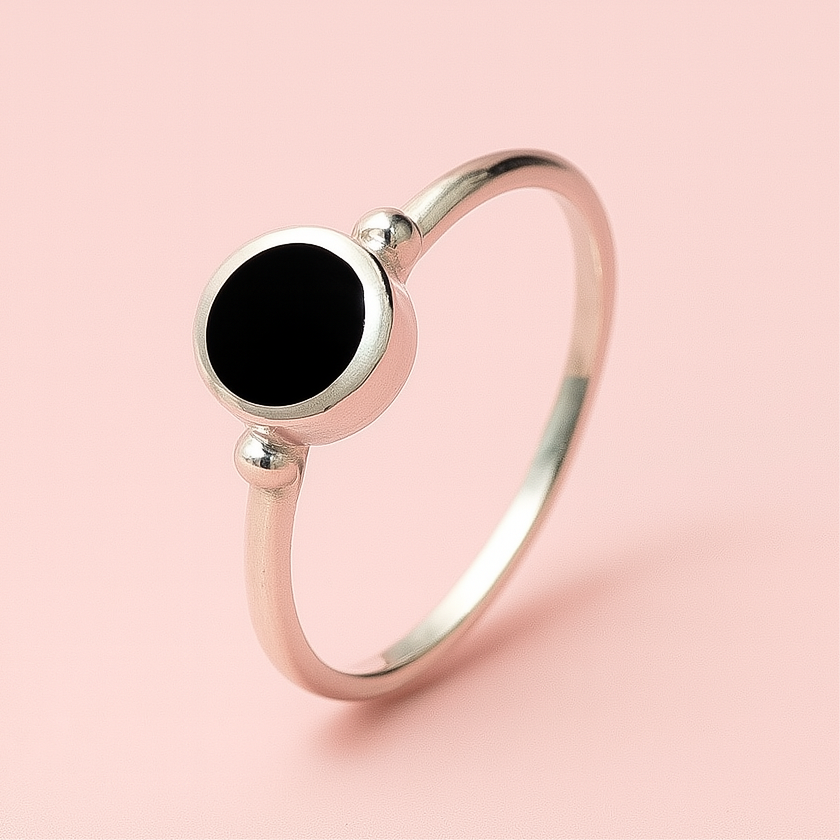 Anillo de Plata Redondo Delgado Ónix ⚫️