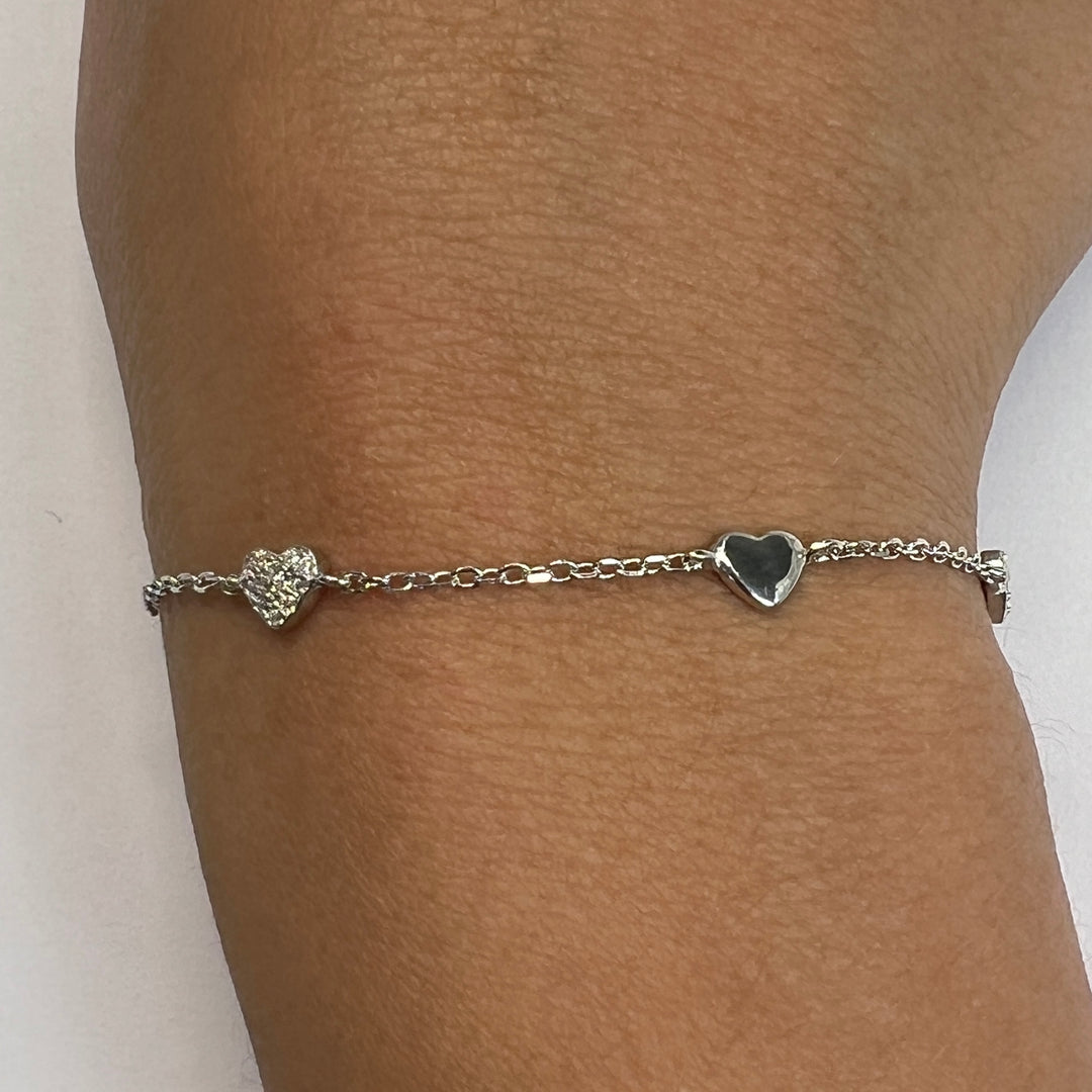 Pulsera Plata de Corazoncitos