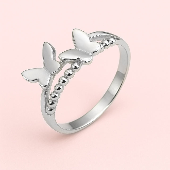 Anillo de Plata Blanco de Mariposas