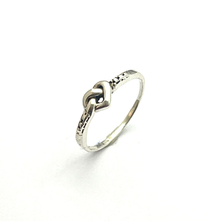 Anillo de Plata Promesa Corazón Enlazado