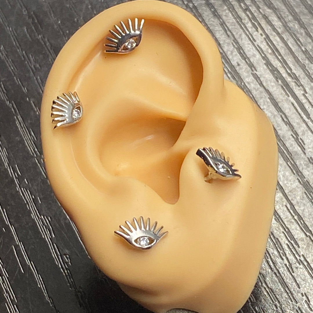 Arete Quirúrgico 👁 Ojo Plateado