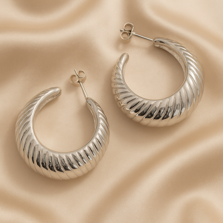 Aretes Acero Cachito Plateado ✨28 MM