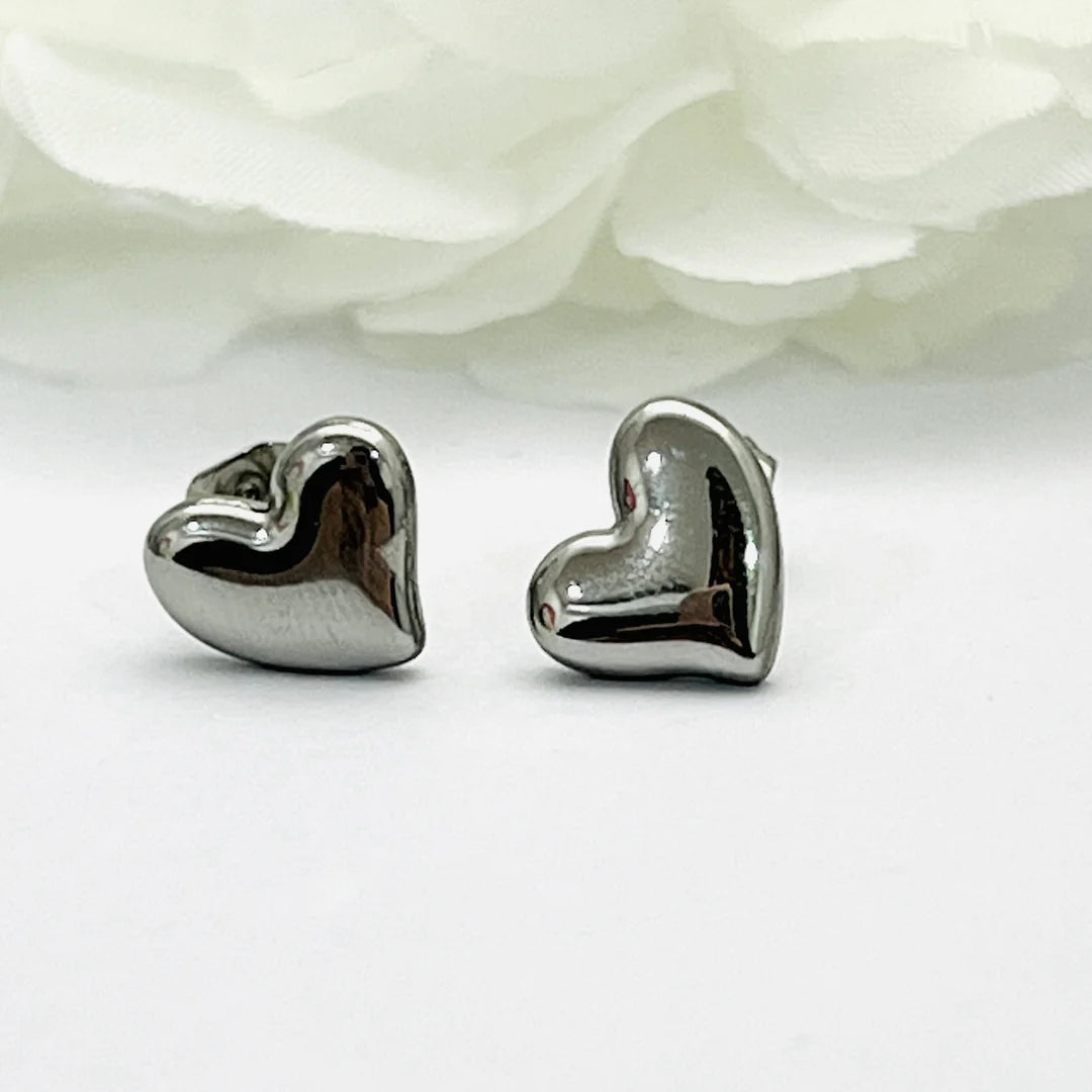 Aretes de Acero Corazón de Luz Plateada