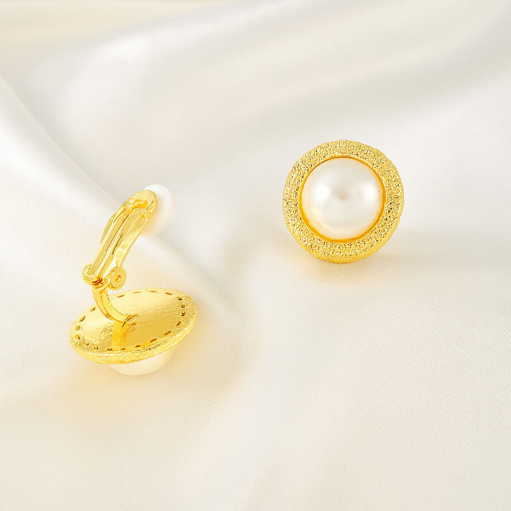 Aretes de Acero Prensa Dorada Perla Eterna