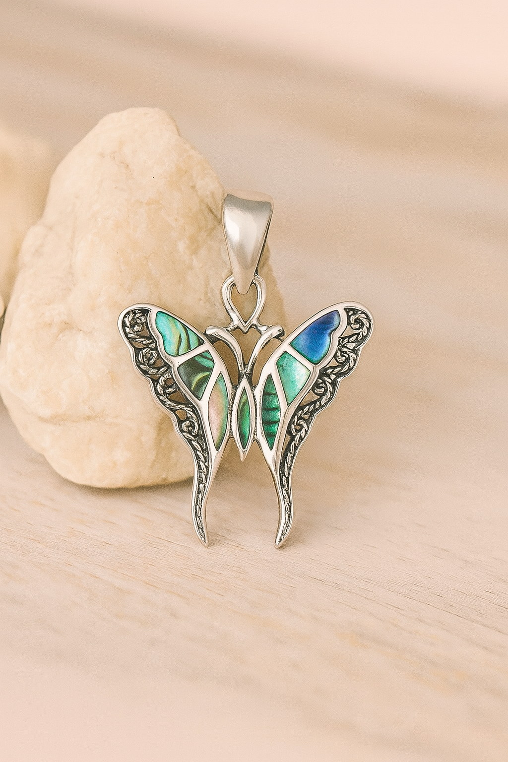 Dije de Plata Mariposa Abulón 23MM