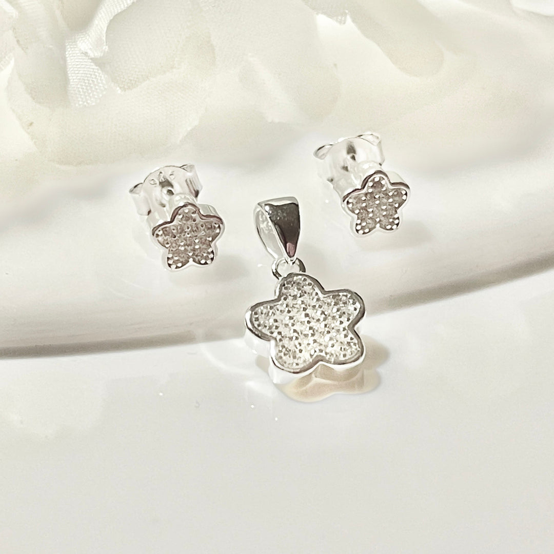 Juego Plata Flor Brillo  Blanca ⚪️