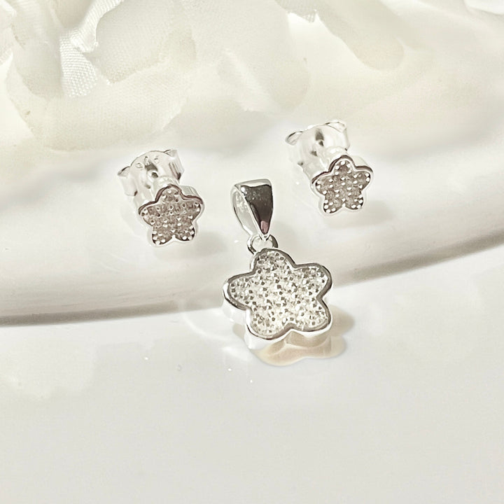 Juego Plata Flor Brillo  Blanca ⚪️