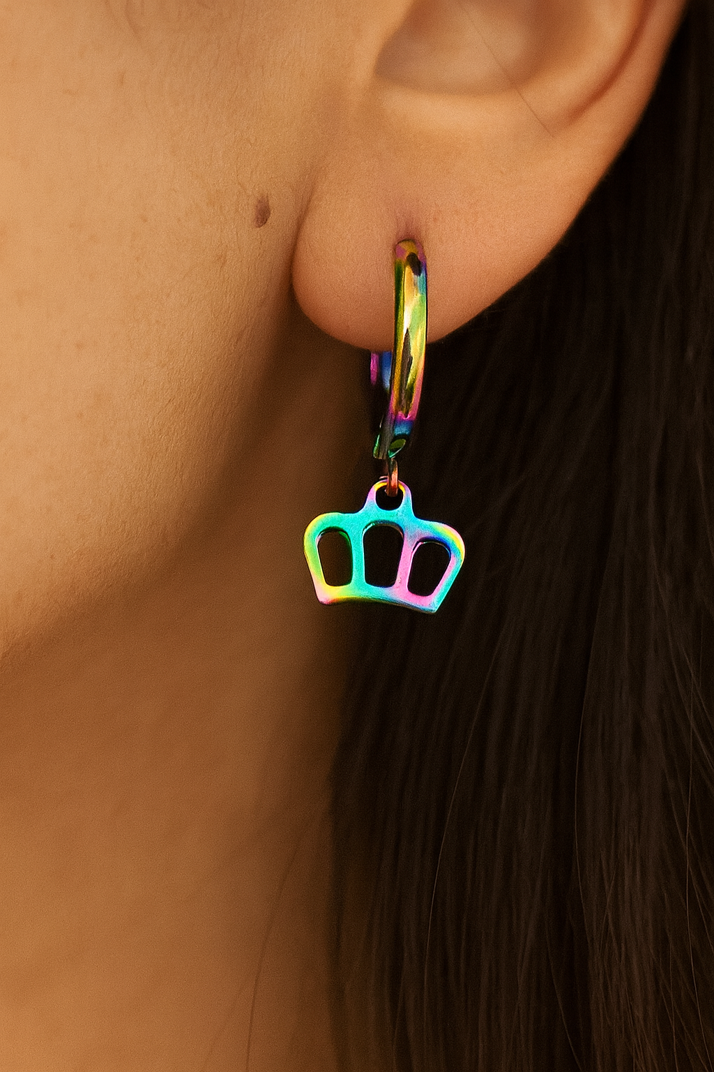 Huggies de Acero 👑 Corona Tornasol