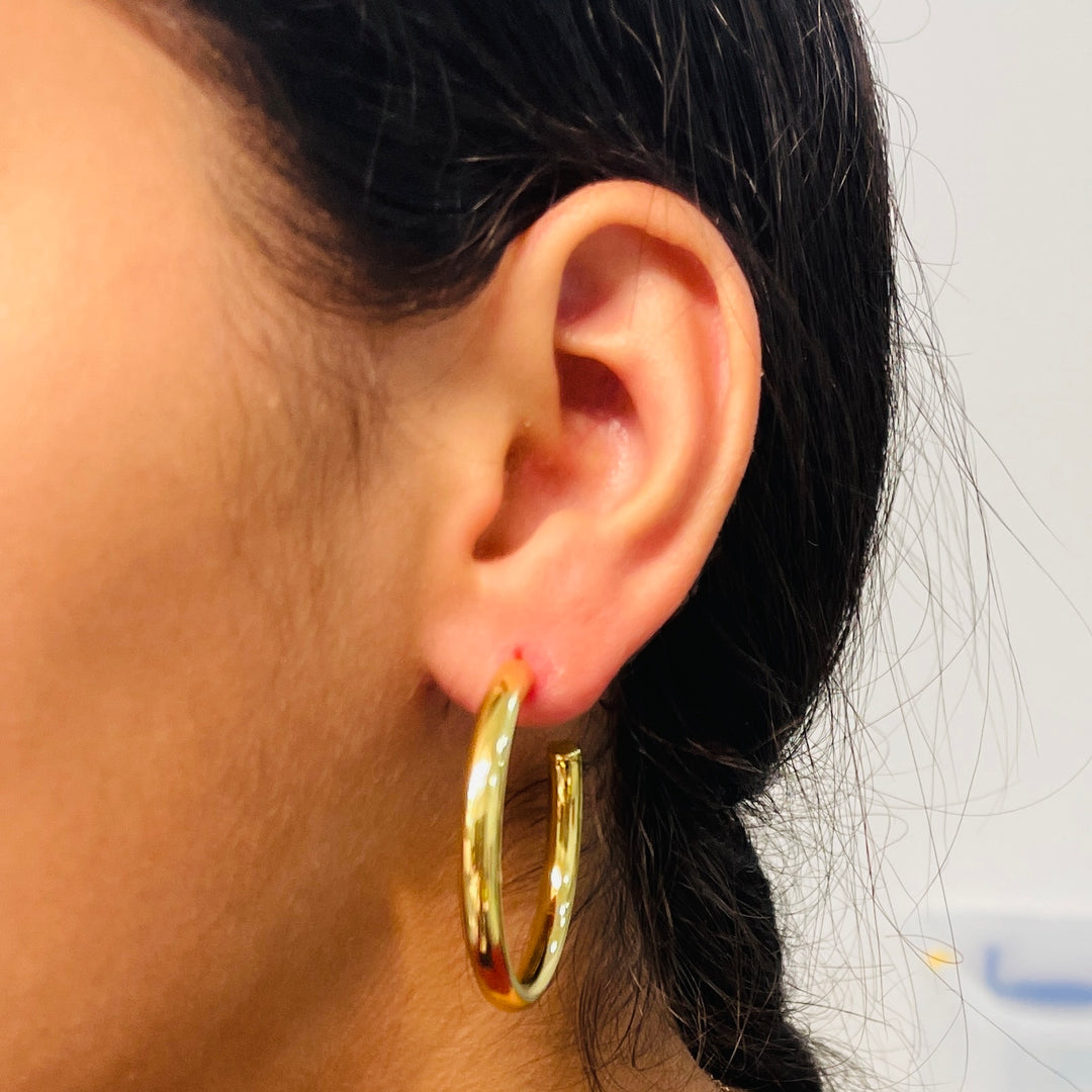 Aretes Acero Brillantes Dorado ✨ 40 MM