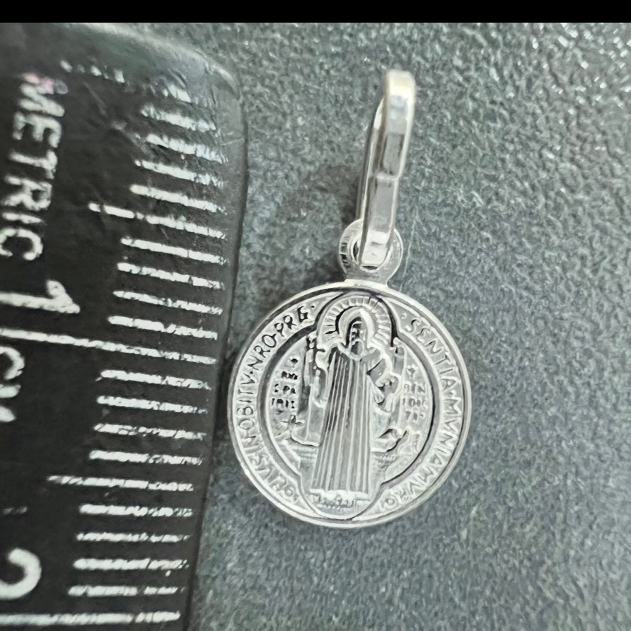 Dije San Benito 10MM Plata