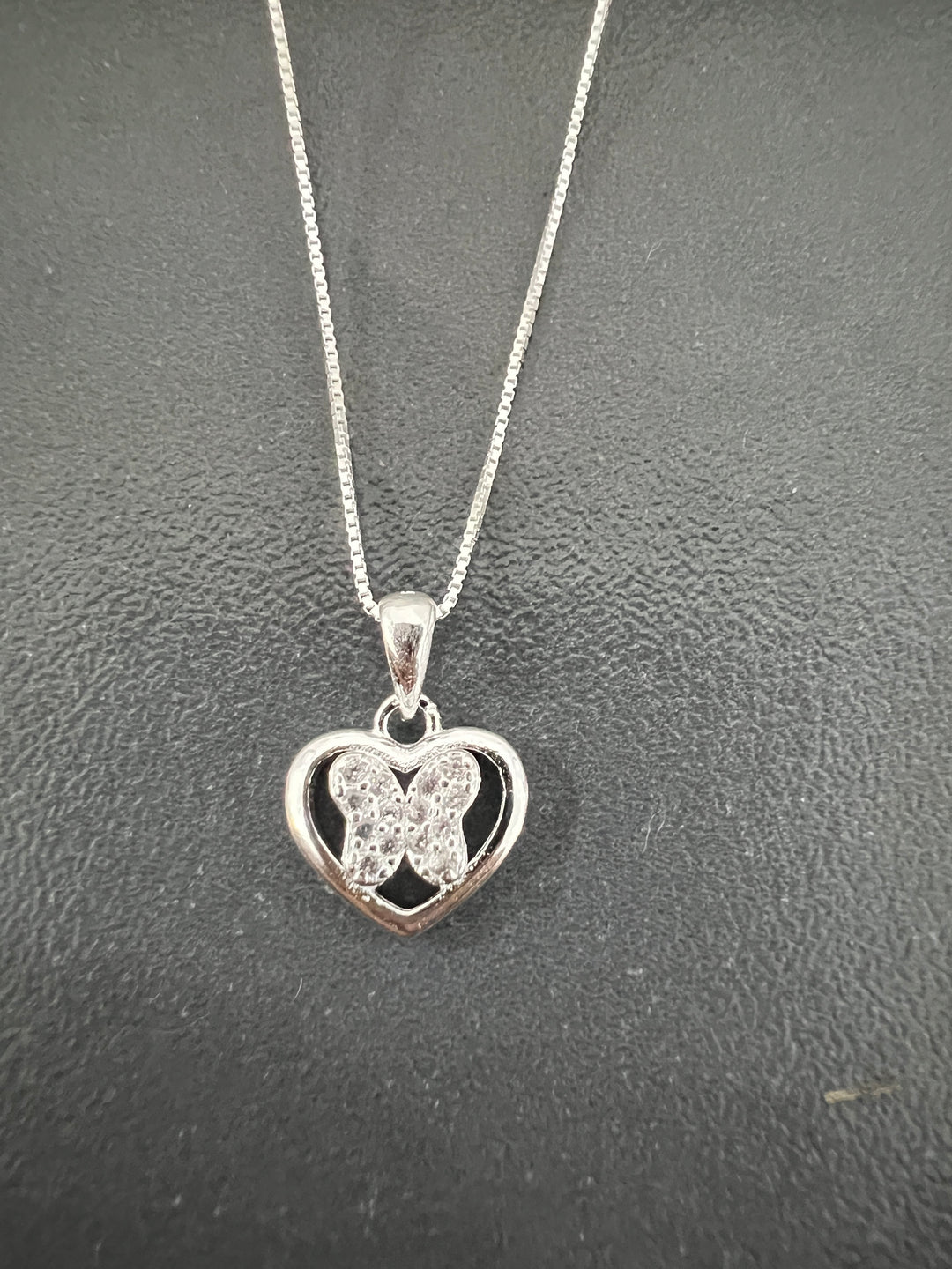 Collar Plata Corazón Mariposa