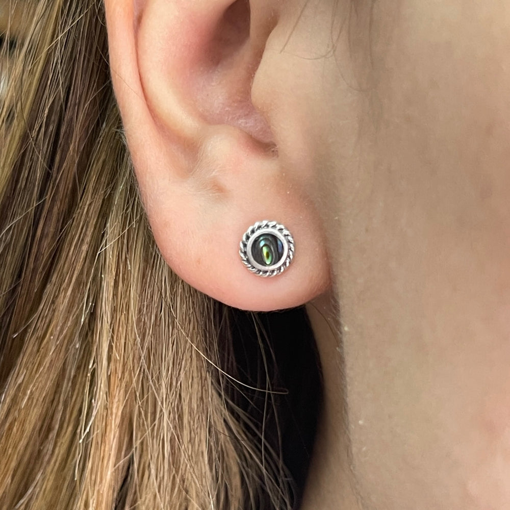  ▷ Aretes Abulón Redondos 7MM 🟢 | Plata 925 | Nicola Joyería 🇨🇷