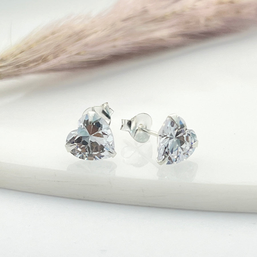 Aretes Chispas Corazón ❤️ Nicola Joyería 🇨🇷