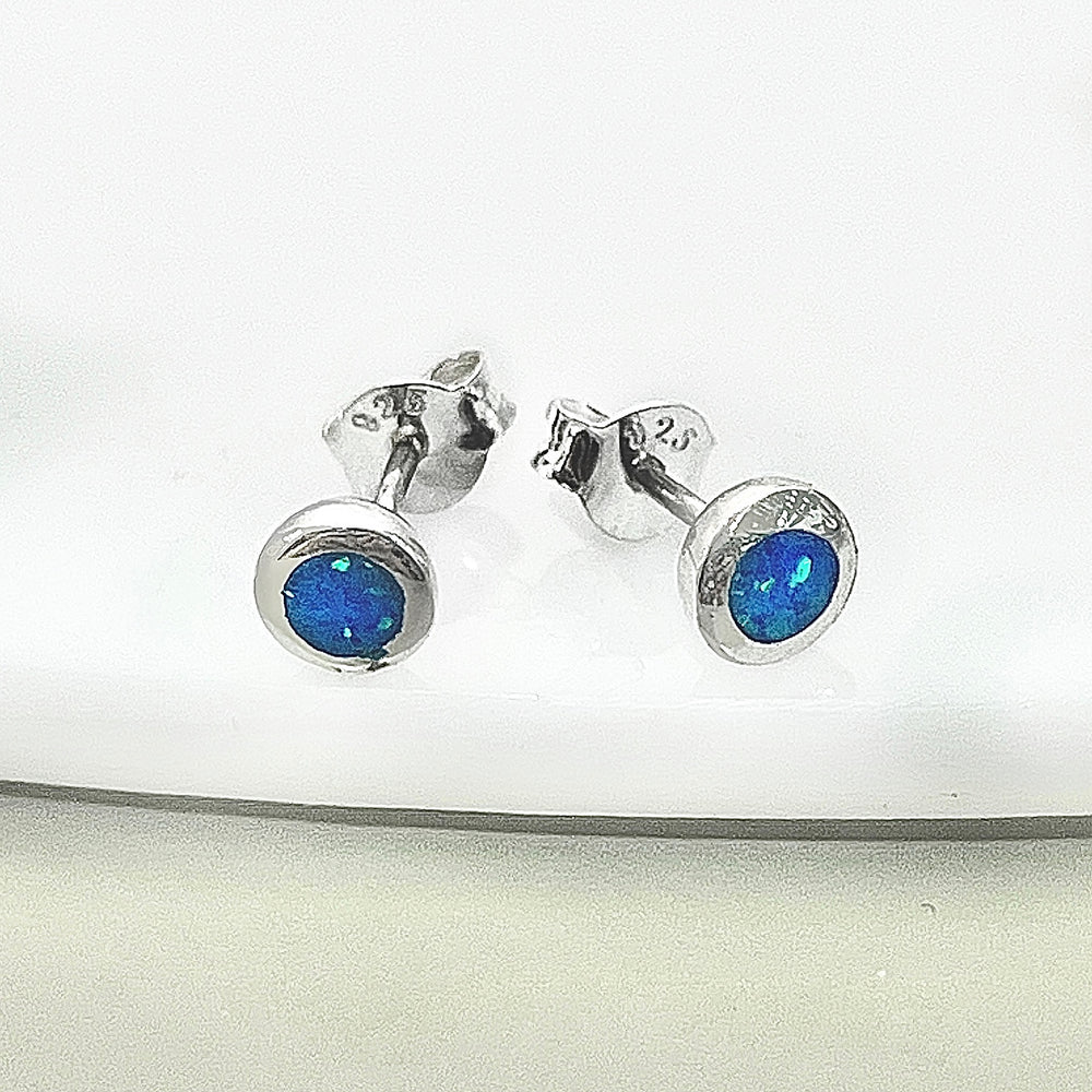  ▷ Aretes Ópalo Redondos 8MM 🔵| Plata 925 | Nicola Joyería 🇨🇷