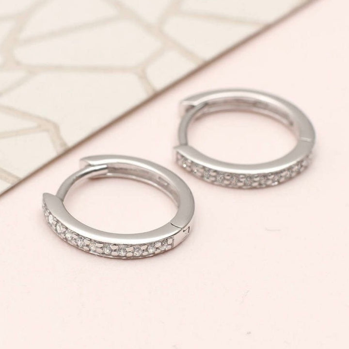 Huggies de Plata Brillantes