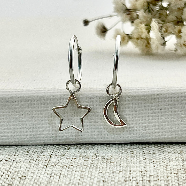 ▷ Argollas Colgantes Luna y Estrella | Nicola Joyería 🇨🇷