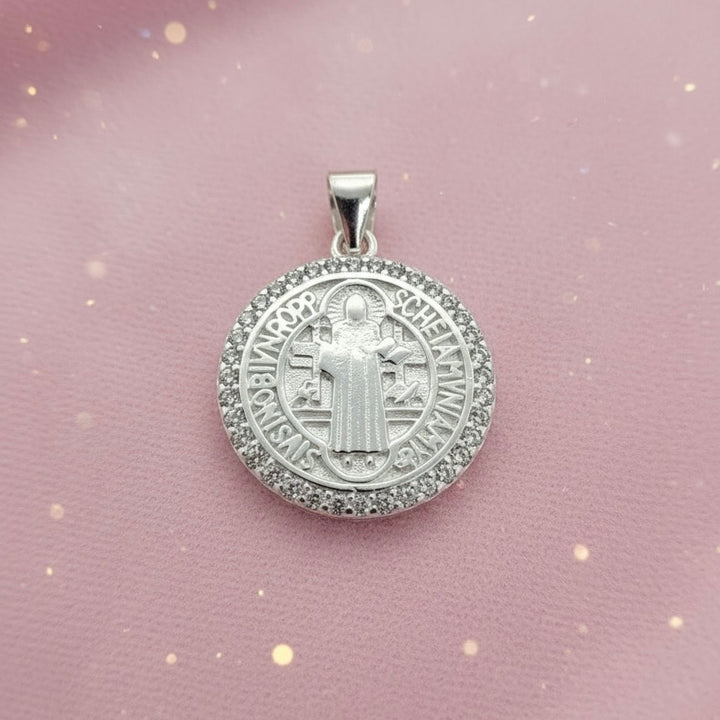 Dije San Benito 15MM Plata