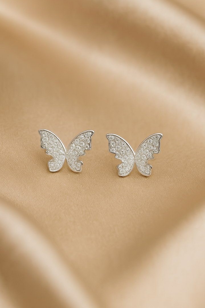 Aretes de Acero Plateado Mariposa Grande 🦋