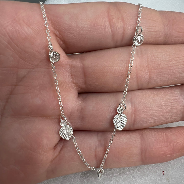 Pulsera Hojas y círculos 🍃⚪️