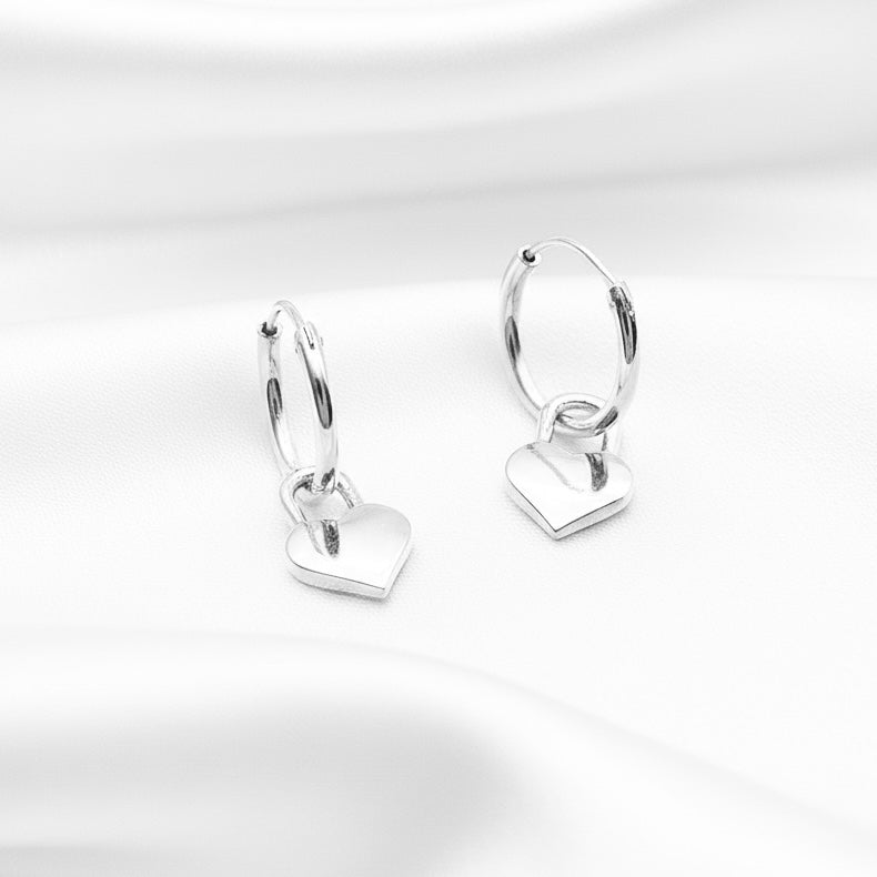 Argollas Colgantes Corazones Planos