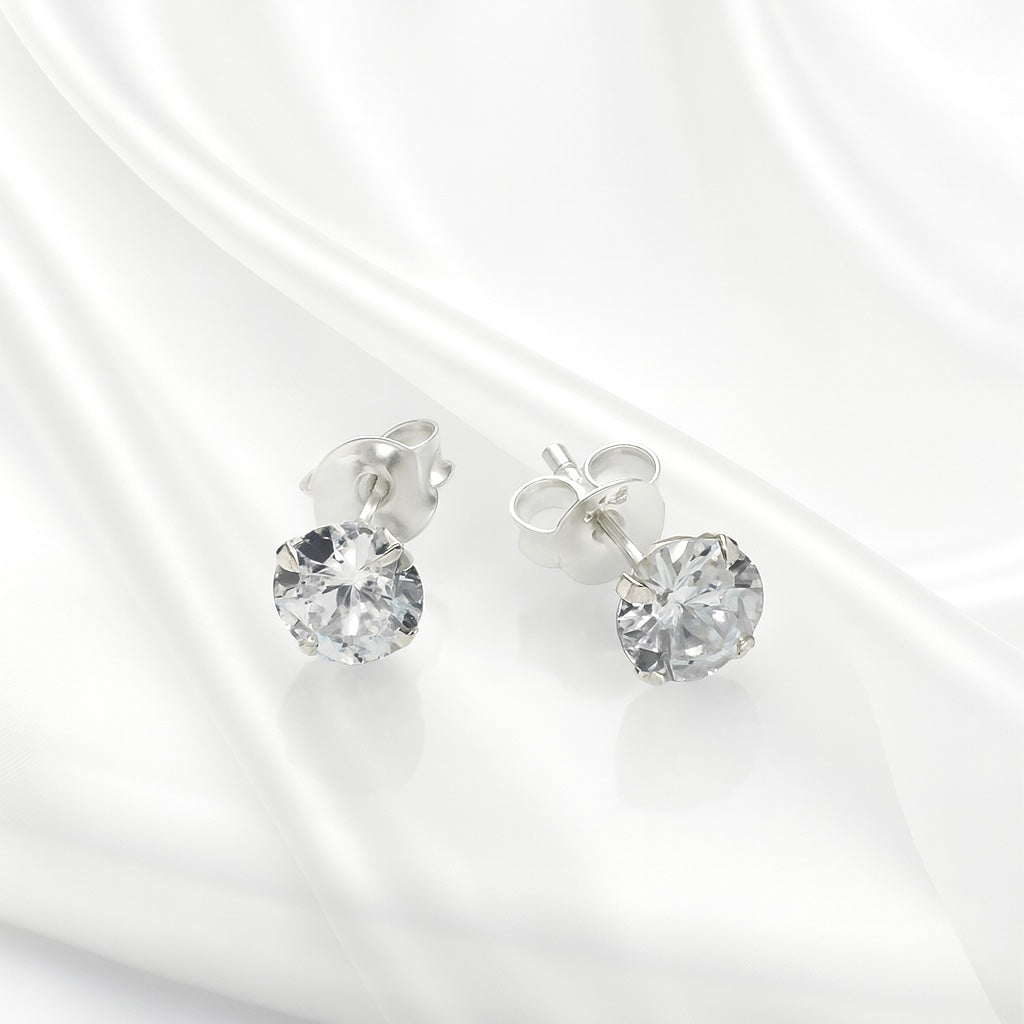 Aretes Chispas Redondos Blanco 5MM