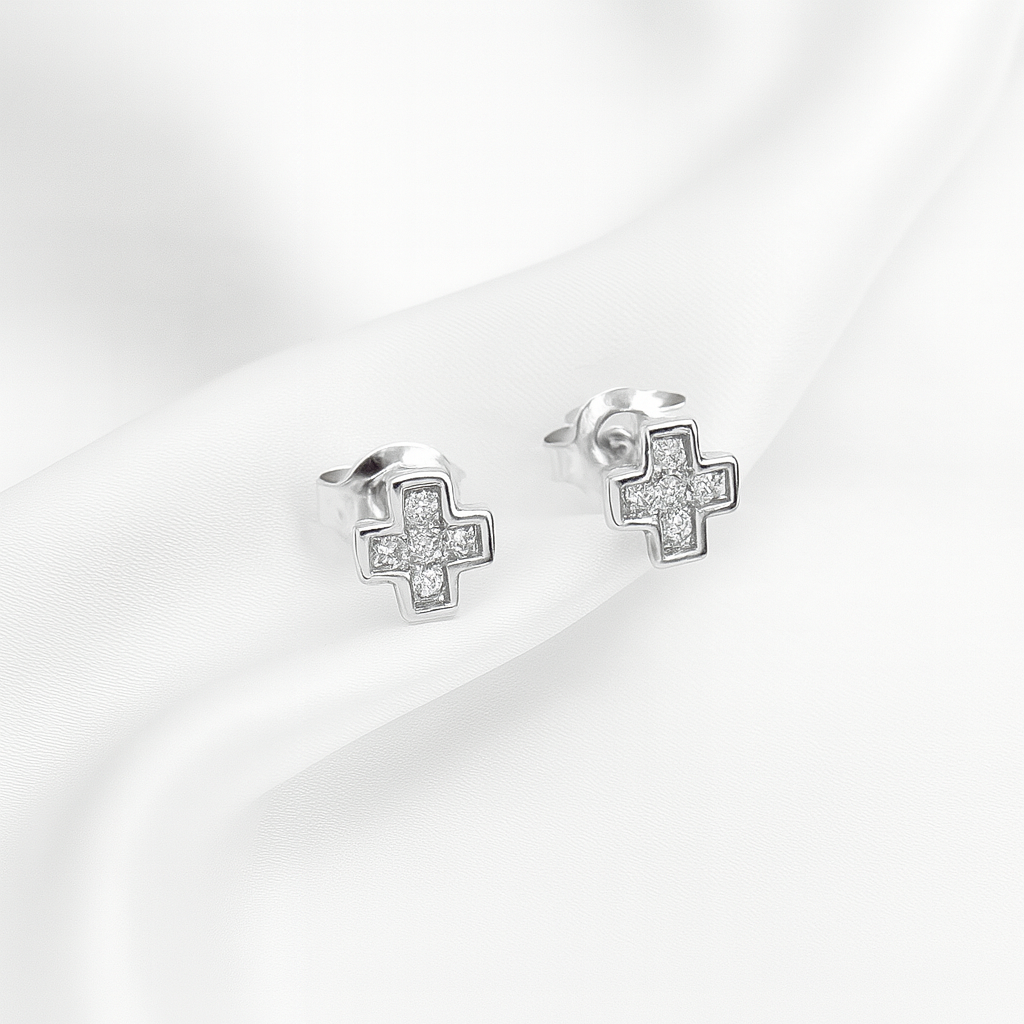 Aretes Plata Mini Cruz ✝️ 6MM