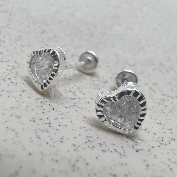 Aretes Corazón Bicel Diamantado 4MM Plata