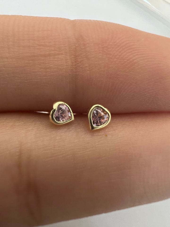 Aretes de Oro 10k Corazón Rosa 4MM