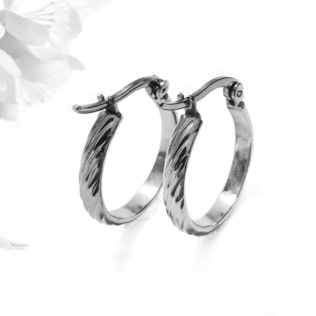 Argollas Olas 15MM Plateadas Acero