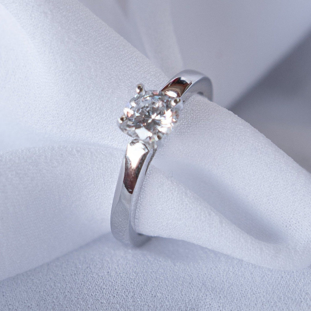Anillo de Compromiso Solitario de Plata 925 Costa Rica – Nicola