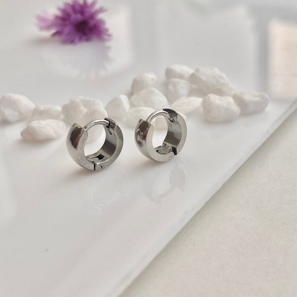 Huggie de Acero - Nicola Joyeria