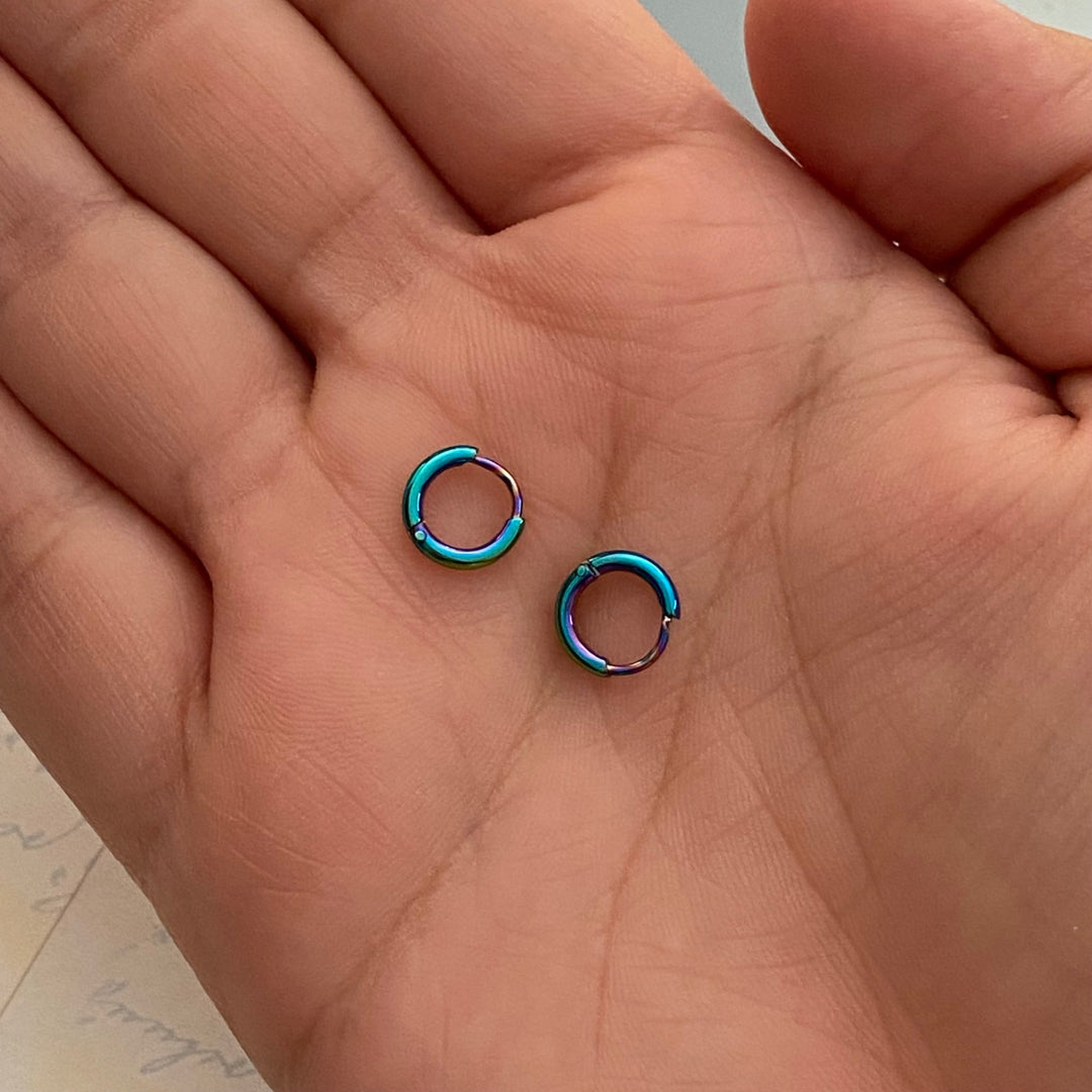 Huggies de Acero - Nicola Joyeria