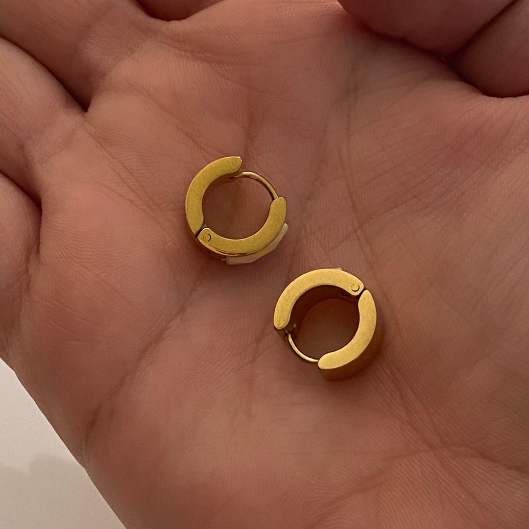 Huggies de Acero - Nicola Joyeria