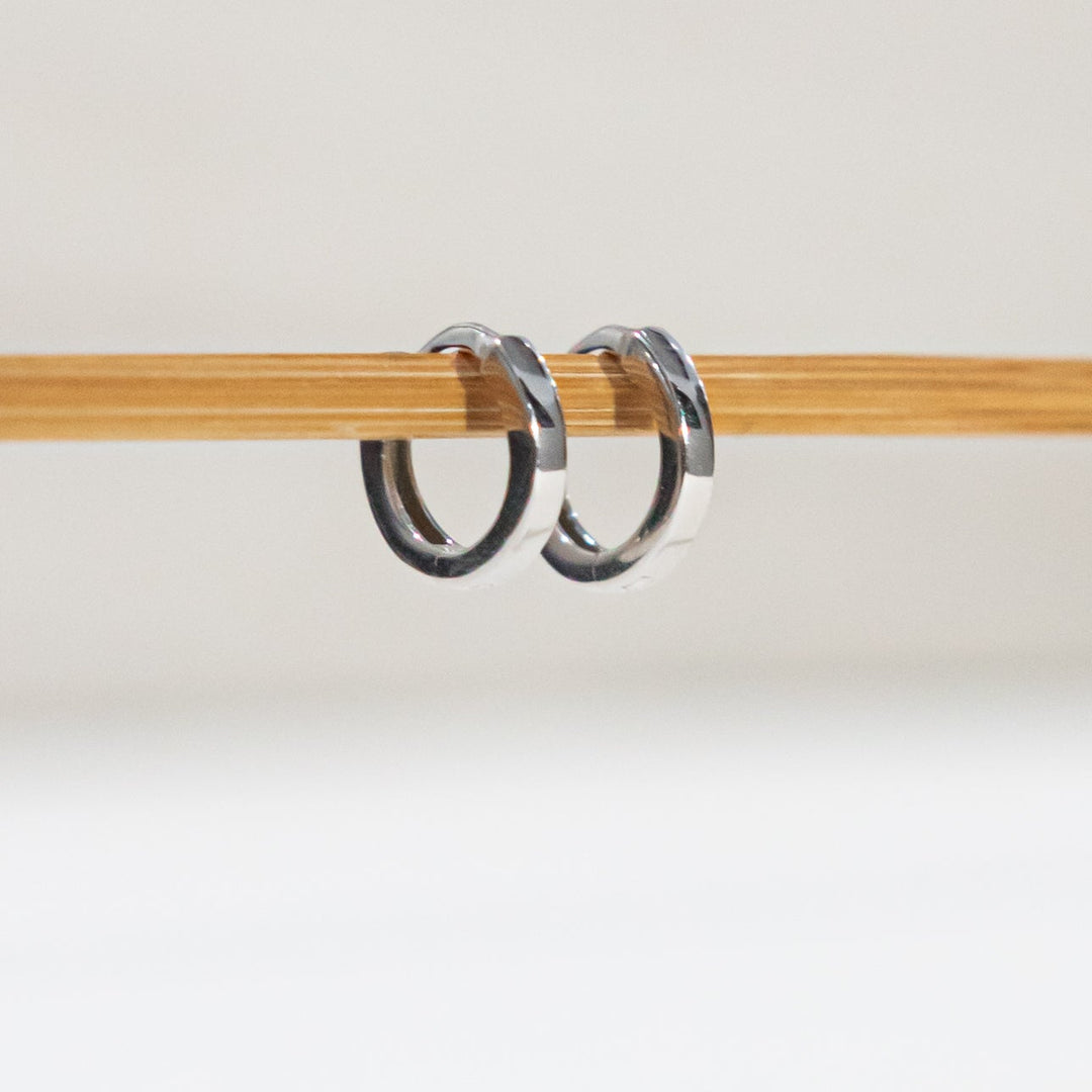 Huggies de Plata - Nicola Joyeria