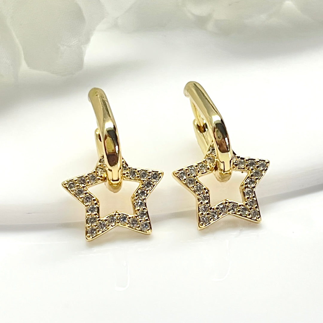 Huggies de Acero ⭐️Estrella Grande Blanca