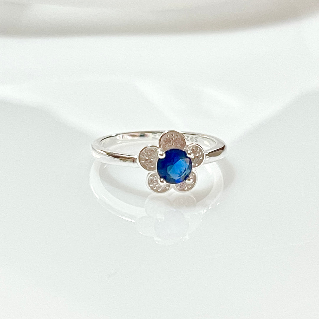 Anillo Plata Promesa Flor Azul Brillante 🔹💙| Nicola Joyería 