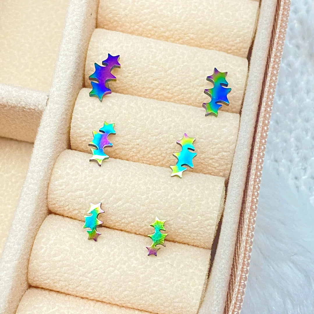 Trío de Aretes Estrellas Tornasol